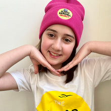 Load image into Gallery viewer, Flying Seagull beanie hat
